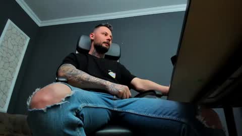 Snapshot of brianhunts chatting on 03.12.26 Brian online show from 03.12.26