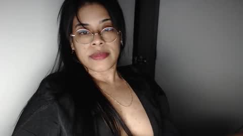 Snapshot of briannacute chatting on 05.31.26 Briaa online show from 05.31.26