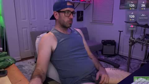 Snapshot of bricktiger chatting on 03.10.26 BrickTiger online show from 03.10.26