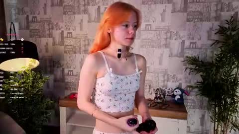 Snapshot of bridgetbottrell chatting on 07.08.26 Hanna online show from 07.08.26