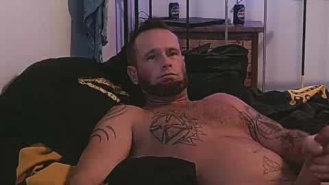 Snapshot of briggssy chatting on 12.13.24 Fucking yummy online show from 12.13.24