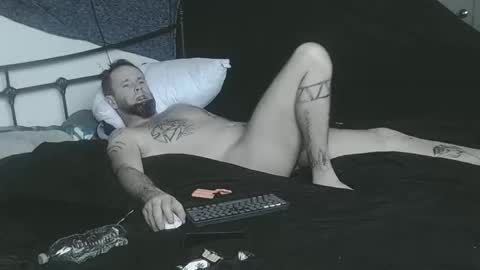 Snapshot of briggssy chatting on 02.19.25 Fucking yummy online show from 02.19.25