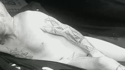 Snapshot of briggssy chatting on 02.21.25 Fucking yummy online show from 02.21.25