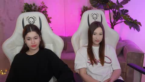 Diamonds Girls online show from 02.13.25