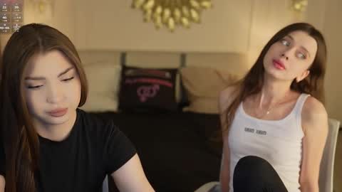 Snapshot of bright_diamonds_054 chatting on 02.07.26 Diamonds Girls online show from 02.07.26