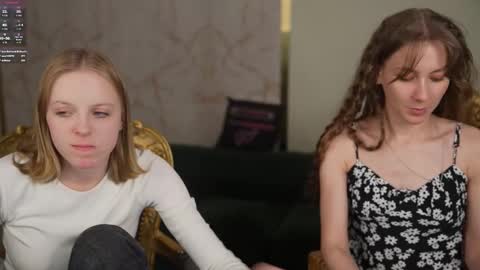 Snapshot of bright_diamonds_054 chatting on 02.14.26 Diamonds Girls online show from 02.14.26