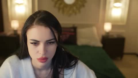 Snapshot of bright_diamonds_054 chatting on 02.20.26 Diamonds Girls online show from 02.20.26