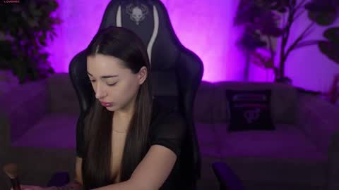 Snapshot of bright_diamonds_054 chatting on 02.23.26 Diamonds Girls online show from 02.23.26