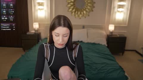 Snapshot of bright_diamonds_054 chatting on 03.06.26 Diamonds Girls online show from 03.06.26