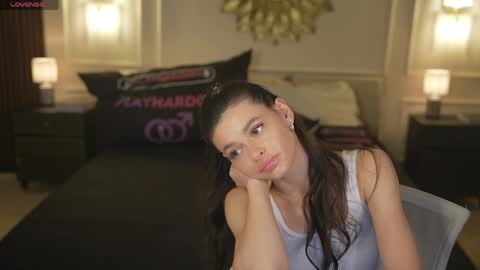 Diamonds Girls online show from 04.24.26