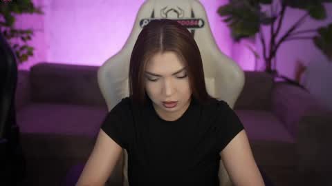 Diamonds Girls online show from 06.04.26