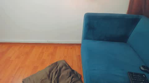 Snapshot of brilliantegirl_ chatting on 05.13.26 brilliantegirl_ online show from 05.13.26
