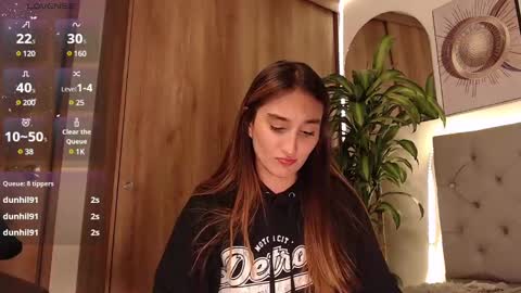  B R I N N A   online show from 02.14.25