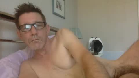 Snapshot of brital100 chatting on 02.04.25 brital100 online show from 02.04.25