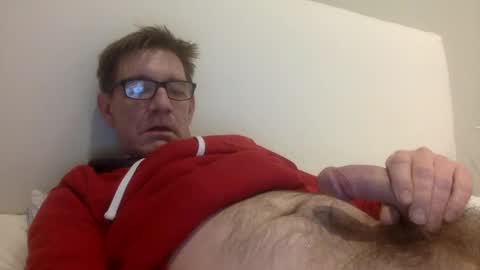 Snapshot of brital100 chatting on 03.04.25 brital100 online show from 03.04.25