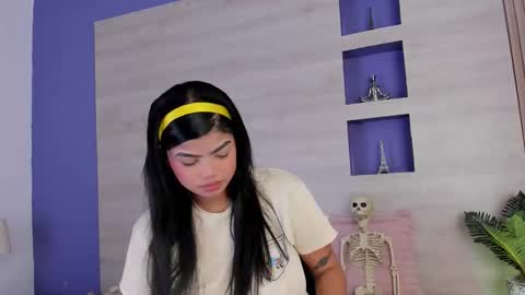 Britanny online show from 10.18.25