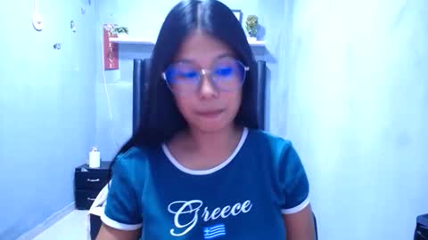 Snapshot of britanyx1 chatting on 06.10.26 britanyx1 online show from 06.10.26