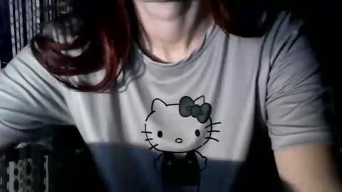 Snapshot of britneyamy chatting on 11.10.25 Britney online show from 11.10.25