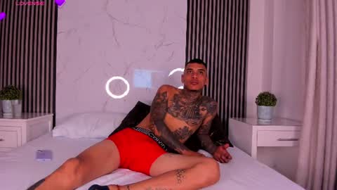 HOT MALETH AND SEXY BRITNEY online show from 06.12.26