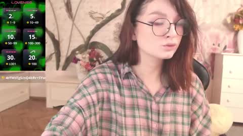 britneybarker online show from 10.31.25