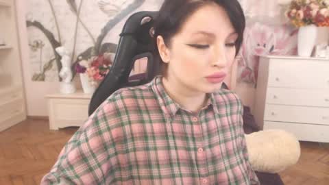 britneybarker online show from 04.27.26