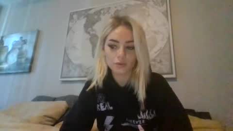 britneycherry08 online show from 06.25.26