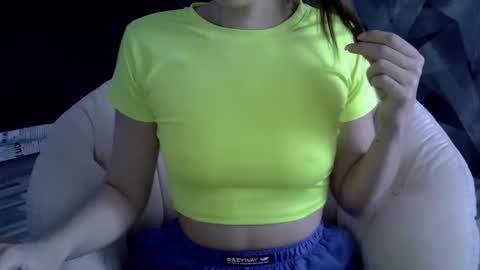 Snapshot of britneykittens chatting on 02.21.25 BritneyKittens online show from 02.21.25