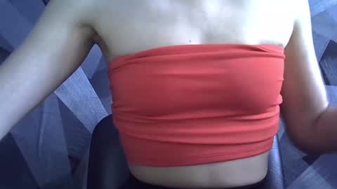 Snapshot of britneykittens chatting on 01.12.26 BritneyKittens online show from 01.12.26