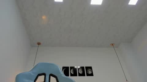 Snapshot of brittany_cute18 chatting on 12.18.24   online show from 12.18.24