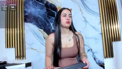 brittanyy20 online show from 04.22.26