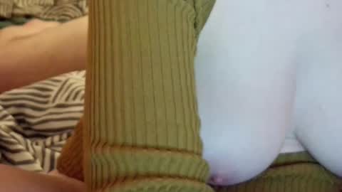 Snapshot of britvoyeurs chatting on 12.25.24 Claire and Gary online show from 12.25.24