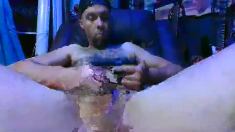 Snapshot of britzchris chatting on 11.15.25 britzchris online show from 11.15.25