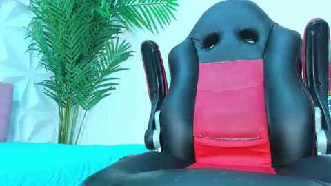 BRIYIT     online show from 01.22.25