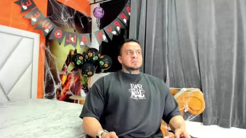 Snapshot of brody_hartchert chatting on 10.18.25 brody_hartchert online show from 10.18.25