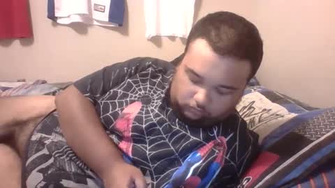 Snapshot of bronxforlife chatting on 12.10.24 bronxforlife online show from 12.10.24