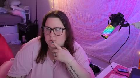 Snapshot of brookenicole3 chatting on 03.16.26 Madam Brooke online show from 03.16.26