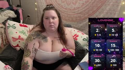 Madam Brooke online show from 04.05.26