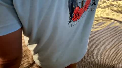 Snapshot of brownbootie1 chatting on 09.30.25 brownbootie1 online show from 09.30.25