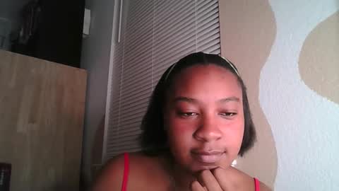 Brownsuagrcutie online show from 10.29.25