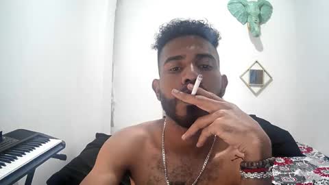 bruce_1111 online show from 10.21.25