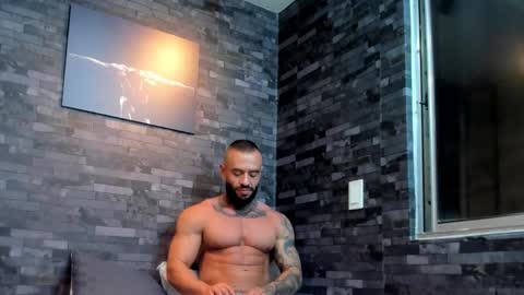 brucedallas online show from 10.12.25