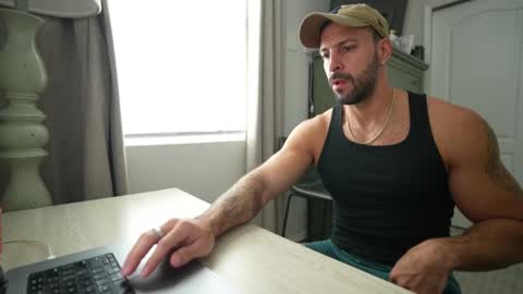 onlyfans BRUCESTRYKER online show from 01.18.26