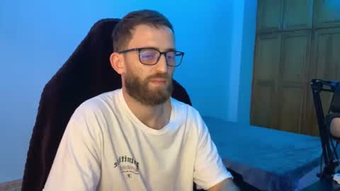 Snapshot of brulink103 chatting on 07.12.26 ganjatalks online show from 07.12.26