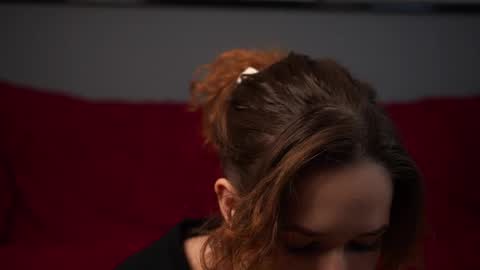 Snapshot of brunaeveritt chatting on 06.02.26 Tess online show from 06.02.26