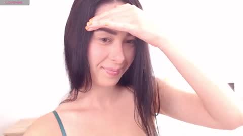 Snapshot of brunettgirl_ chatting on 06.19.26 Ellis online show from 06.19.26