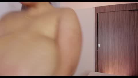     online show from 12.12.24