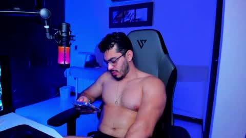 Snapshot of bruno_diaz31 chatting on 07.16.26 Bruno online show from 07.16.26