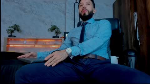 Andres Suarez online show from 03.01.25