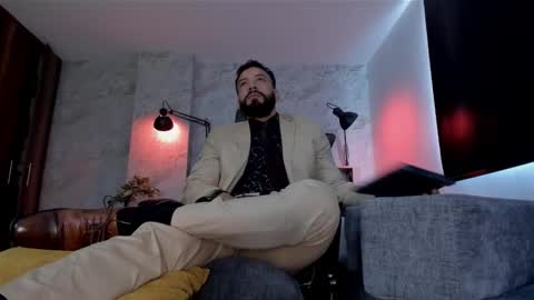 Andres Suarez online show from 11.30.25