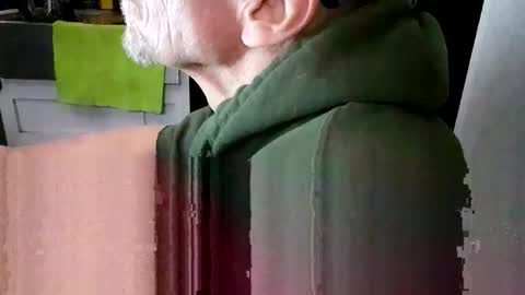 Steve... aka SkinnieDippin aka TimberTramp online show from 02.01.26